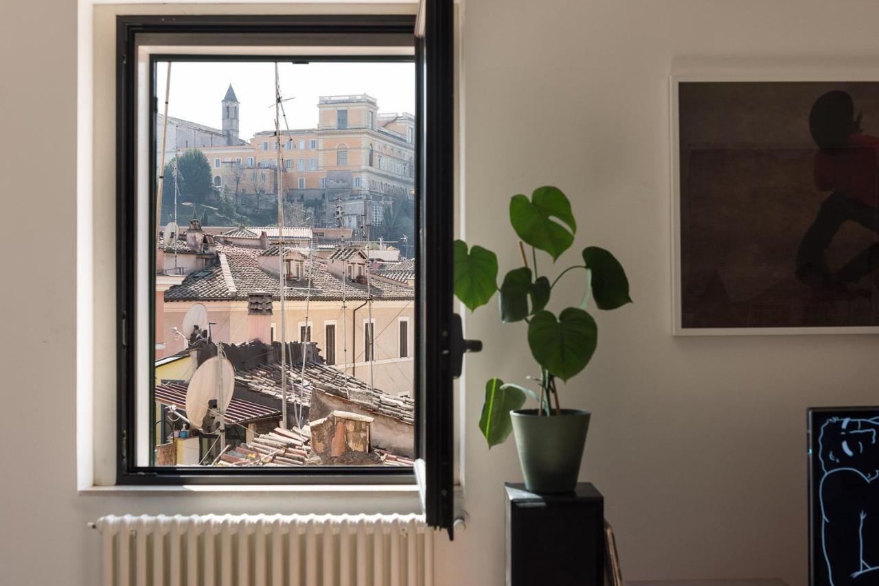 Idyllia Lighty Flat With Views In Trastevere Roma