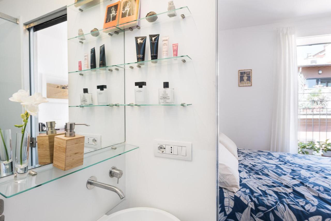 Idyllia Lighty Flat With Views In Trastevere Roma